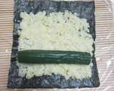 キュウリとカニカマの飾り巻き寿司♡作り方3写真