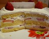 バースデーケーキ･･おまけ付き作り方4写真