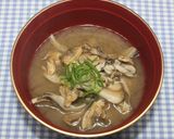簡単☆乾燥あさりと乾燥まいたけで味噌汁作り方11写真