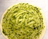 桜えびと季節の野菜のジェノベーゼピザ作り方4写真