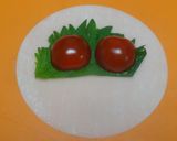 余った餃子の皮deトマトチーズの包み揚げ作り方3写真