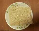 鮭フレークとアボカドのマヨポン和えうどん作り方2写真