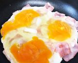 朝の時短。目玉焼き。作り方2写真