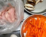人参しりしり風☆鶏胸肉の炒め物作り方1写真