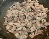 豚バラと玉ねぎのジェノベーゼ煮込み作り方3写真