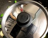 カジキとブロッコリーの炒め物作り方9写真