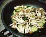 きゅうりと豚肉の豆板醤炒め作り方4写真