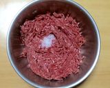 超簡単☆照焼きソースのビーフハンバーグ！作り方1写真