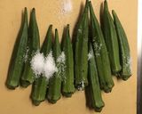 おくらとささみの柚子胡椒あえ作り方1写真