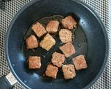 簡単節約☆豚ひき肉のサイコロステーキ。作り方9写真