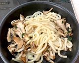 フライパン1つ材料費150円舞茸うどん作り方3写真