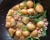 新じゃがと鳥ミンチのほっこり煮作り方5写真