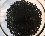 コトコト煮込んで☆ふっくら黒豆作り方1写真
