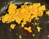 豆苗ベーコンきのこトマトのふんわり卵炒め作り方4写真