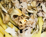 豚肉と細切ポテト＆茸のバターしょう油炒め作り方3写真