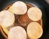 餃子の皮のシュガーバター焼き作り方1写真
