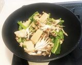 牛肉と野菜とこんにゃく炒め作り方2写真