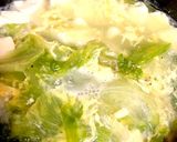余り物で！レタスと豆腐のかきたまスープ作り方5写真