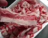 すぐ出来る牛丼　外食が減るかもね？作り方1写真