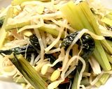 ピリ辛!大豆もやしと小松菜の炒めもの作り方4写真