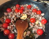 挽肉とミニトマトのコク旨味噌パスタ作り方2写真