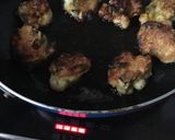 余りでもう一品！かぼちゃ皮の豆腐ドーナツ作り方4写真