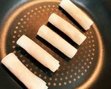 ワンタンの皮のウインナー巻き❁作り方2写真