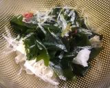 つぶ貝と海藻の和え物作り方1写真