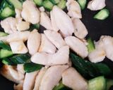 簡単に♪鶏むね肉ときゅうりの炒めもの作り方4写真