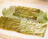 さっぱり大葉と梅の細巻き⁂簡単お寿司作り方3写真