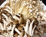 ロカボな副菜 きのこの味噌マヨ炒め作り方1写真