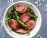 よくあるソーセージピーマンをスパイシーに作り方1写真