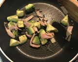 お一人様ランチ♡アボカドベーコン豆腐丼♪作り方3写真