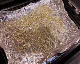 鶏モモの香草焼き チーズとカレー風味作り方2写真