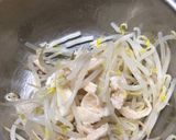 鶏皮ともやしの胡麻キムチ和え作り方3写真