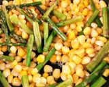 アスパラとコーンのバター醤油炒め 冷凍作り方1写真