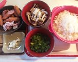 簡単★ニンニク豚肉ネギウインナーの炒飯！作り方1写真