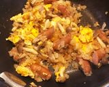 簡単★ニンニク豚肉ネギウインナーの炒飯！作り方6写真