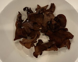 豚肉とたまごとキクラゲの炒め物作り方1写真