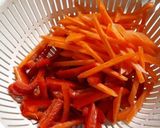 作り置き 赤い野菜のきんぴら作り方3写真