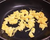 ブロッコリーと卵のバター醤油炒め作り方2写真