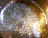 豆苗ともやしと卵のスープ。作り方1写真