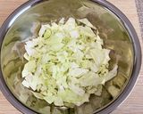 キャベツとひき肉の焼き春巻作り方2写真