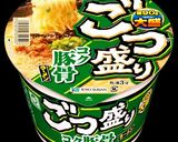 カップ麺を更に美味しく*ラー油&ペッパー作り方1写真