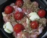 鶏ももとミニトマトのアヒージョクミン風味作り方5写真