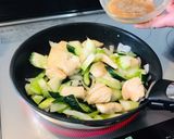 簡単おかず☆鶏胸肉ときゅうりの梅みそ炒め作り方6写真