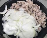 豚バラと玉ねぎの生姜焼き作り方2写真