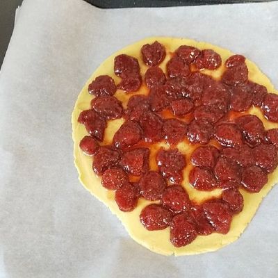 ともこ M&SのジャムサンドとF&Mのクッキーと3点一緒 ラスト1！【X'mas