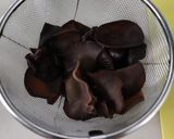 美味♪塩麹豚肉もやしキクラゲ胡瓜の炒め物作り方4写真