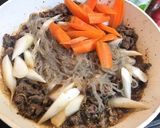 大根とにんじんの牛すき焼き風作り方3写真